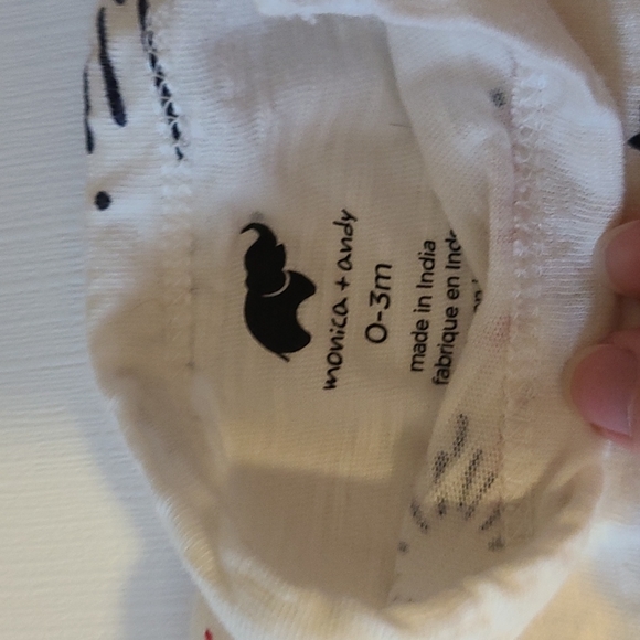 Monica and andy 0-3 month fireworks tee - Picture 2 of 2